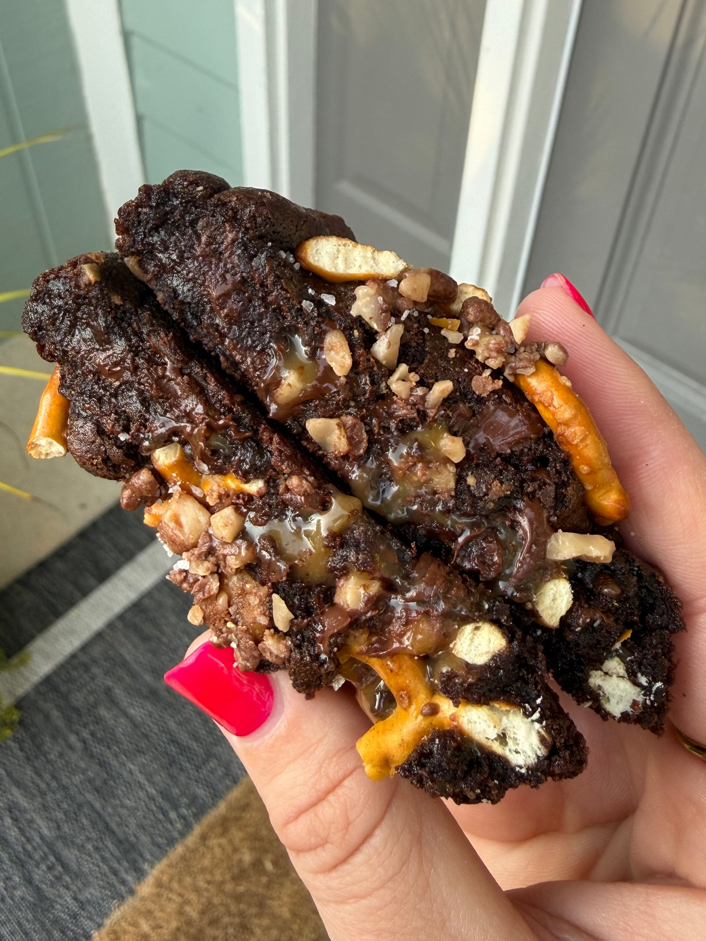 Choc. Caramel Pretzel Crunch
